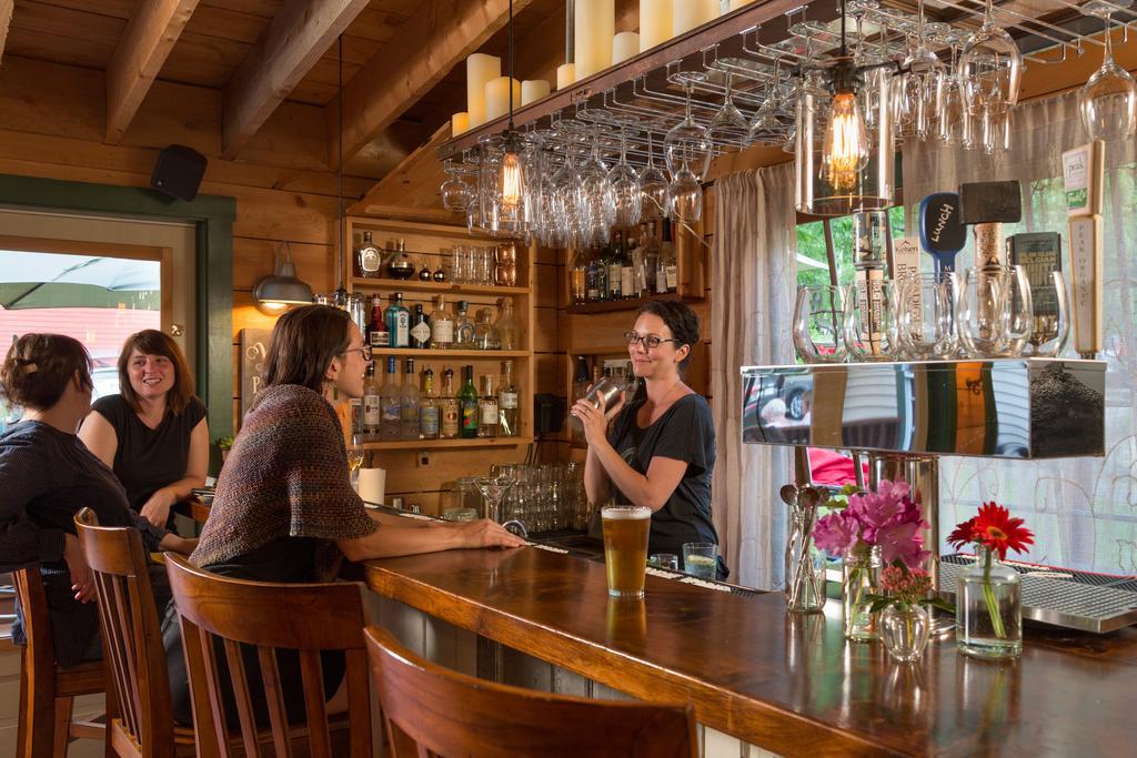 Squam Lake Inn Holderness Bagian luar foto